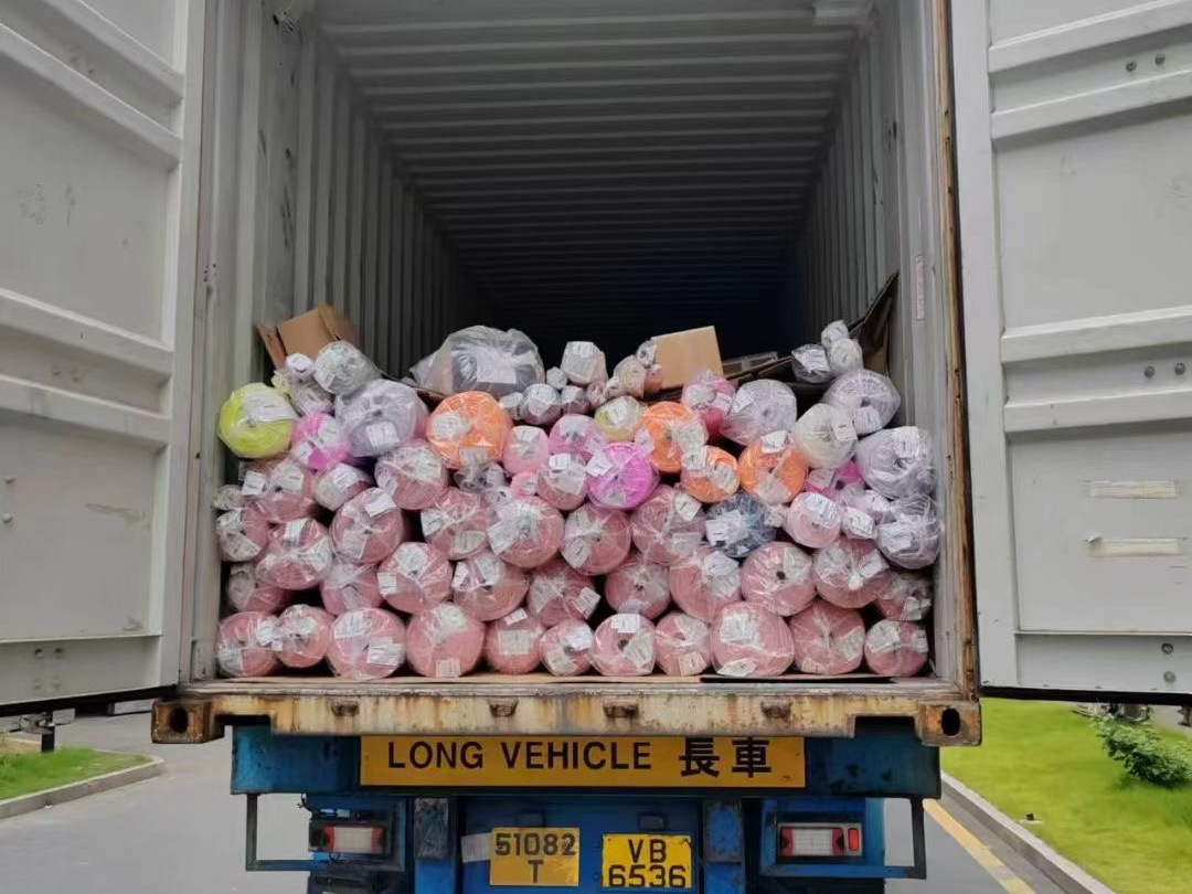 大型吨车、柜车